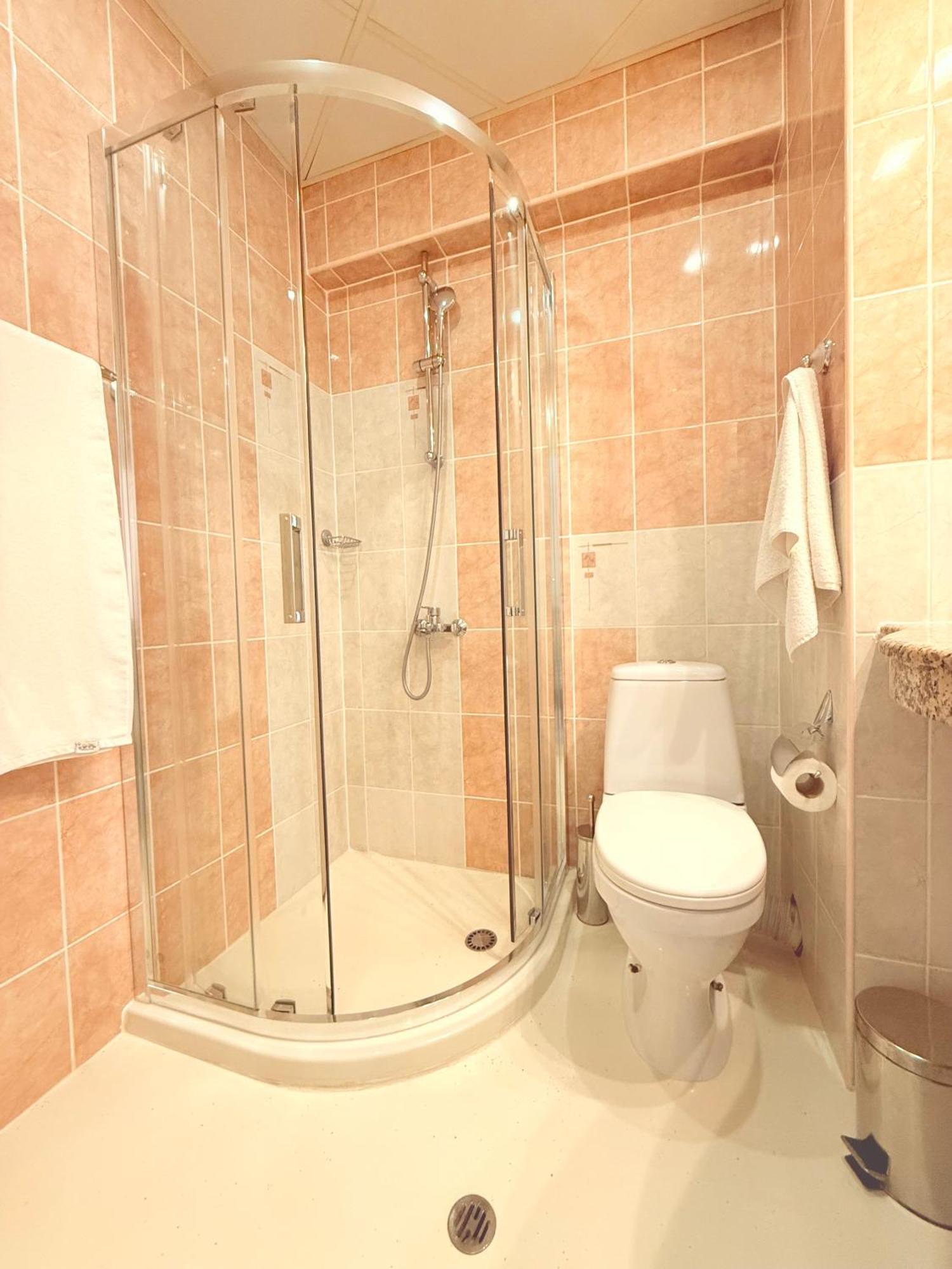 Hotel Cosmos Ruse Bagian luar foto